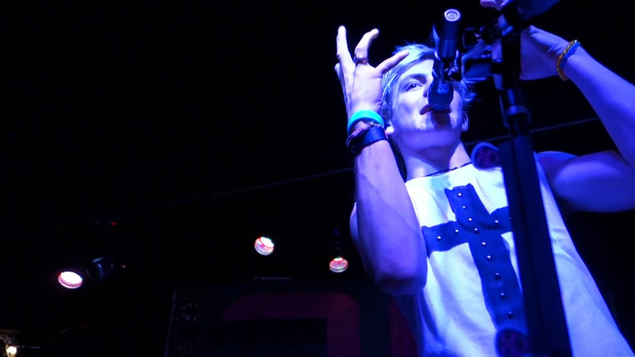 R5 San Antonio - Billion Hits