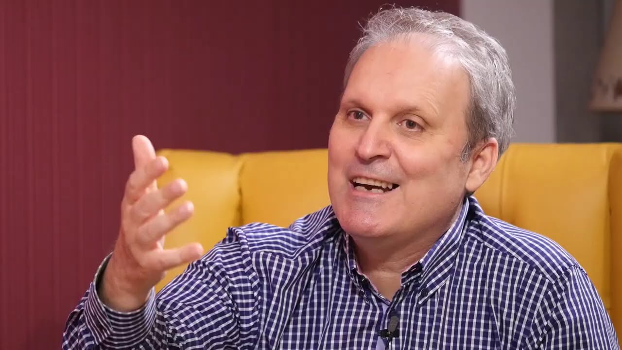 VO CENTAR Stefan Vlahov Micov: Albancite se pod 14 otsto no Makedonija ke se federalizira!?