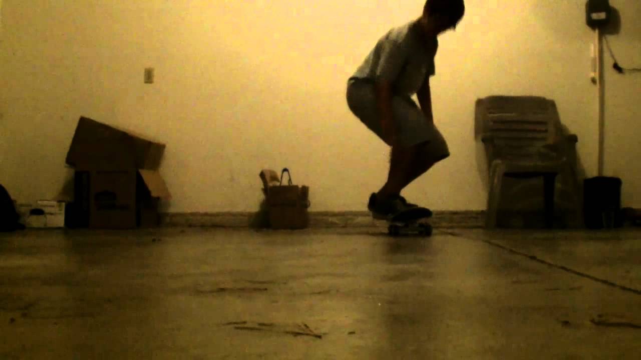 Chandler Toates Trickipedia: Kickflip