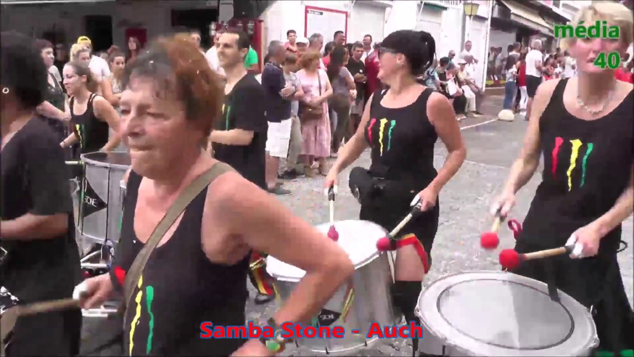 Samba Stone de Auch à la cavalcade Hagetmau 2017 (extrait 1)