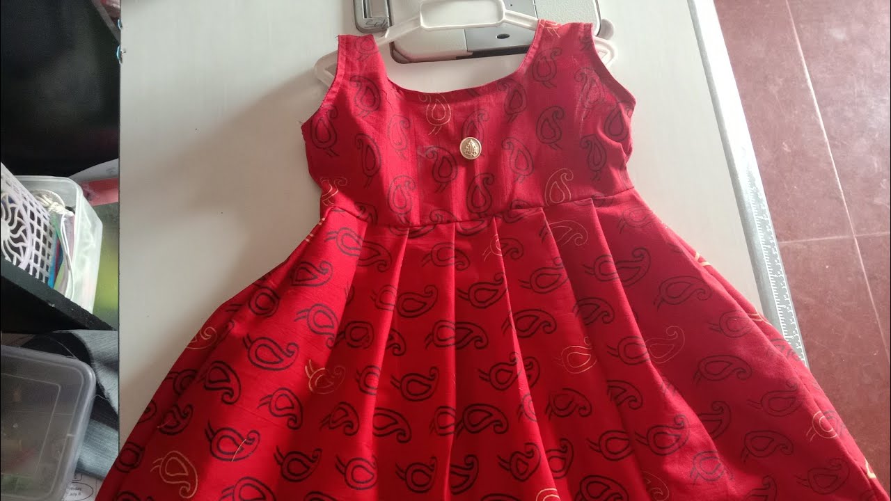 normal frock cutting and stitching |||எளிமையான முறையில் கவுன் தைப்பது எப்படி||| c33