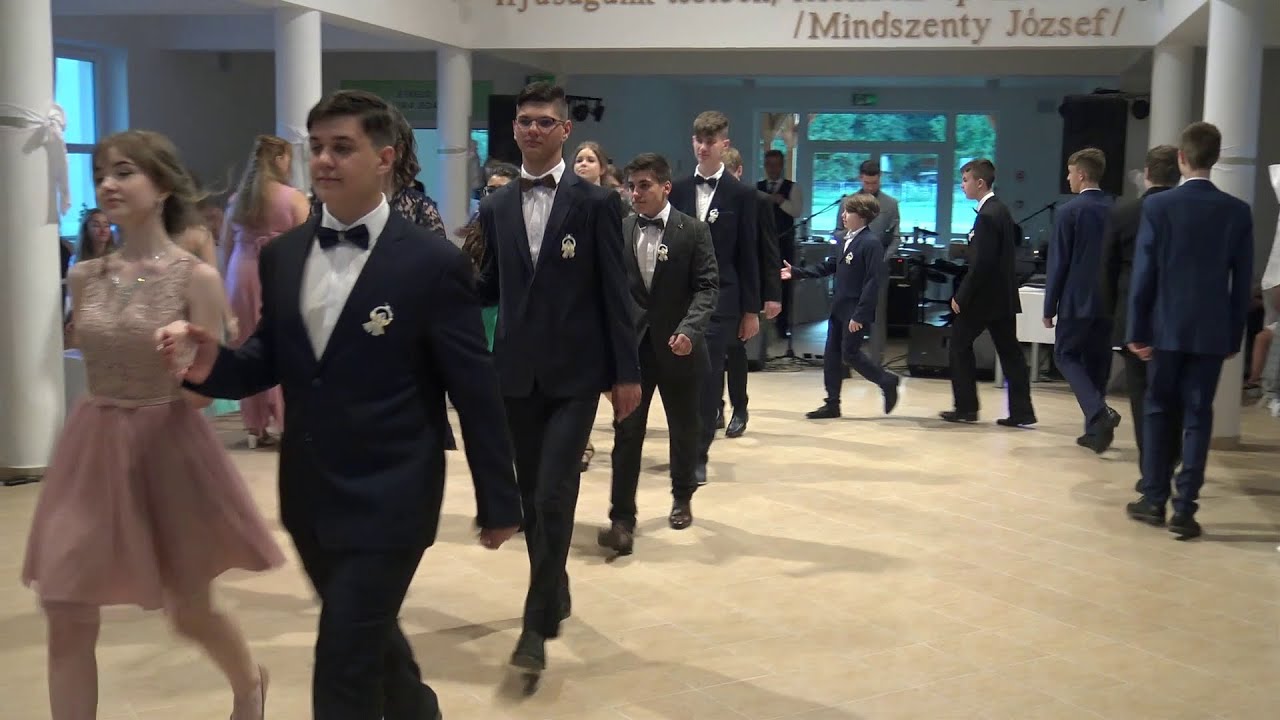 ELSŐ BÁL 2022 - rövid összefoglaló