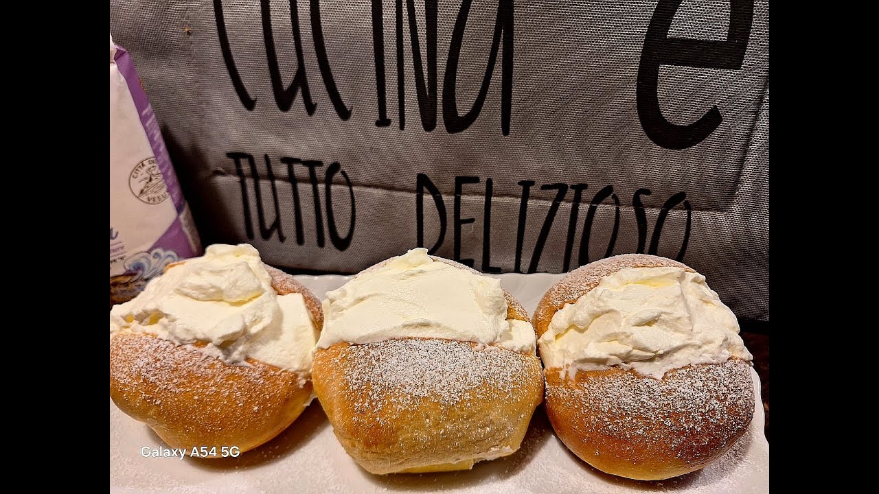 MARITOZZI CON LA PANNA, morbidi come una nuvola, con #videoricetteinsieme