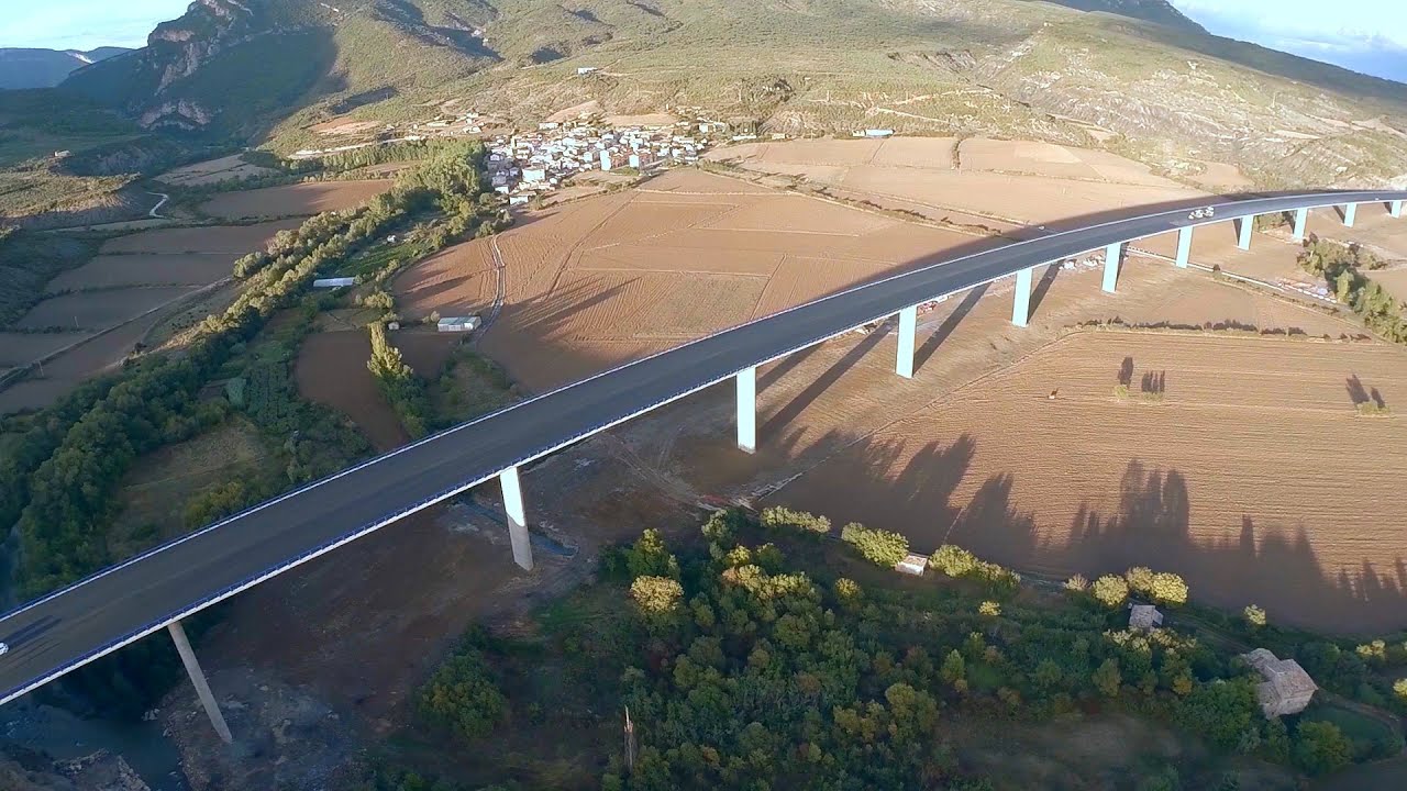 Autovía del Pirineo A21, Pamplona - Jaca . VIADUCTO DE SIGÜES.