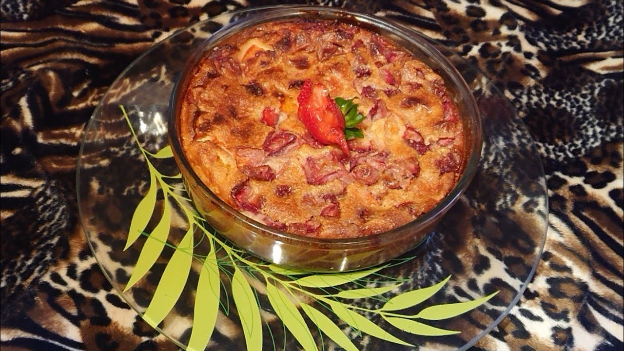Recette de Clafoutis aux fraises et abricot une merveille 🤩 🤩 🤩facile simple et rapide à préparer