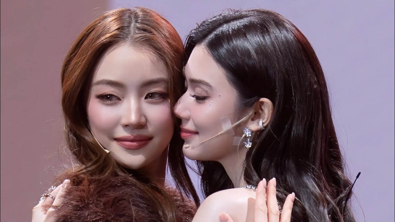 Highlights from LenaMiu’s Born to Shine fan meeting.❤️✨❤️