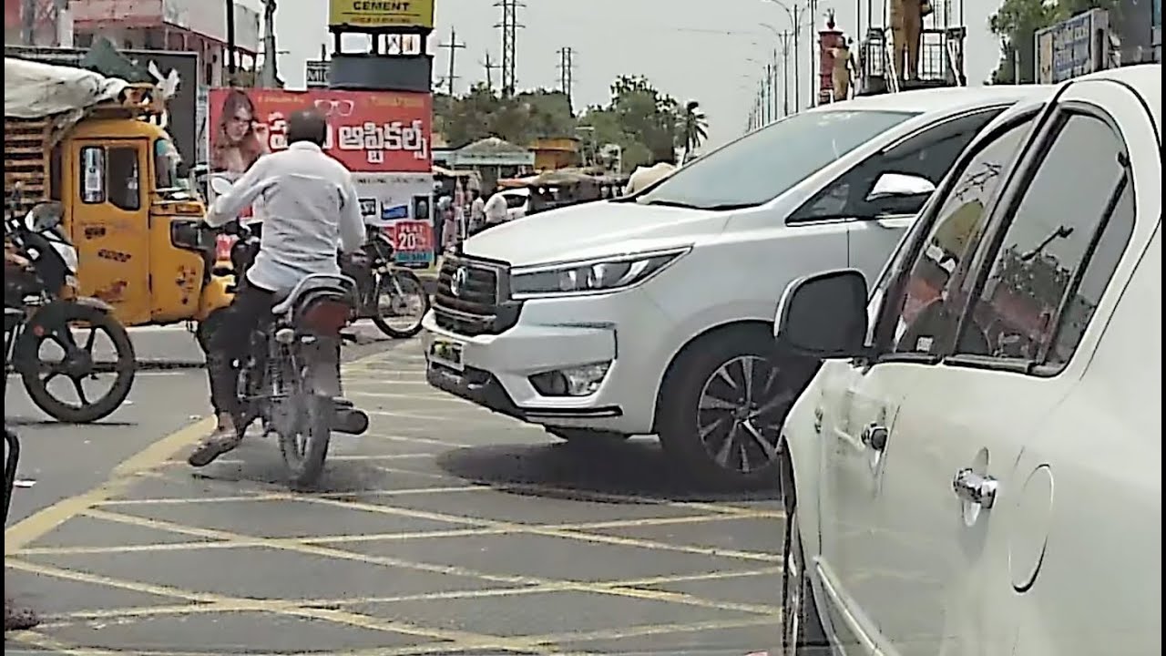 Idiots on Indian roads