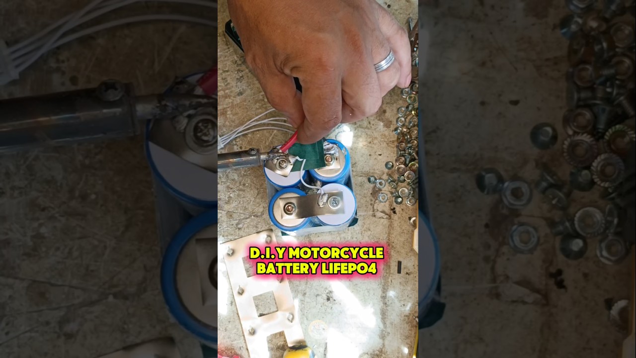 4s 1p d.i.y motorcycle battery 12volts 6.5ah