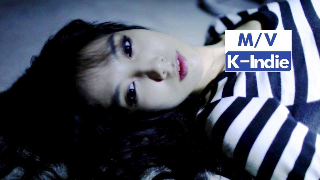 VEINS (베인스) - Moth