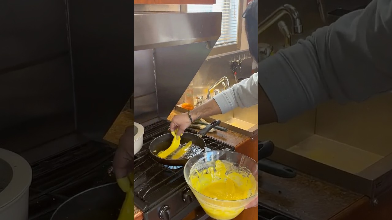 Day 12/100 Pazhampori + Beef Curry￼ 🤯