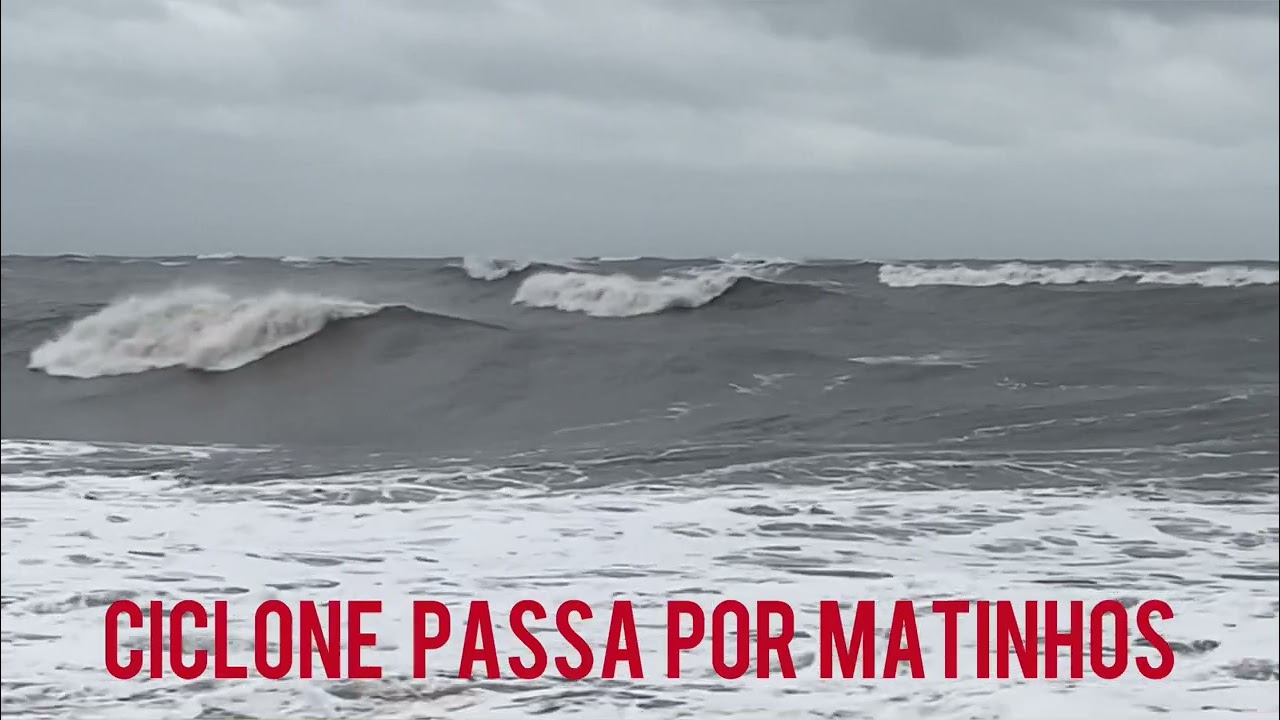 E AGORA?? Espigão destruído!! Mar  Revolto!! Alargamento da praia de Matinhos Paraná 10/08/2022.