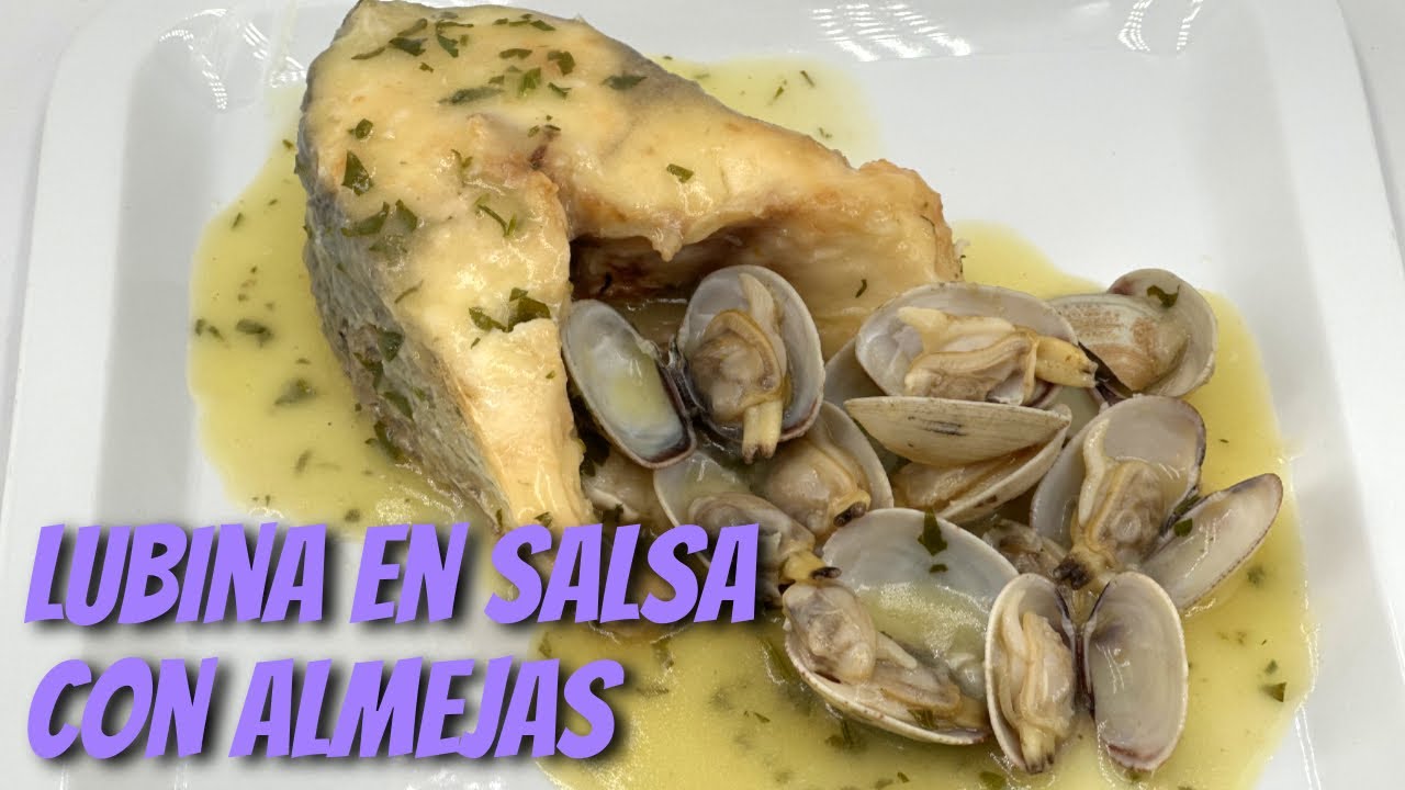 Lubina en salsa con almejas espacial para Navidad - Recetas de Javier Romero