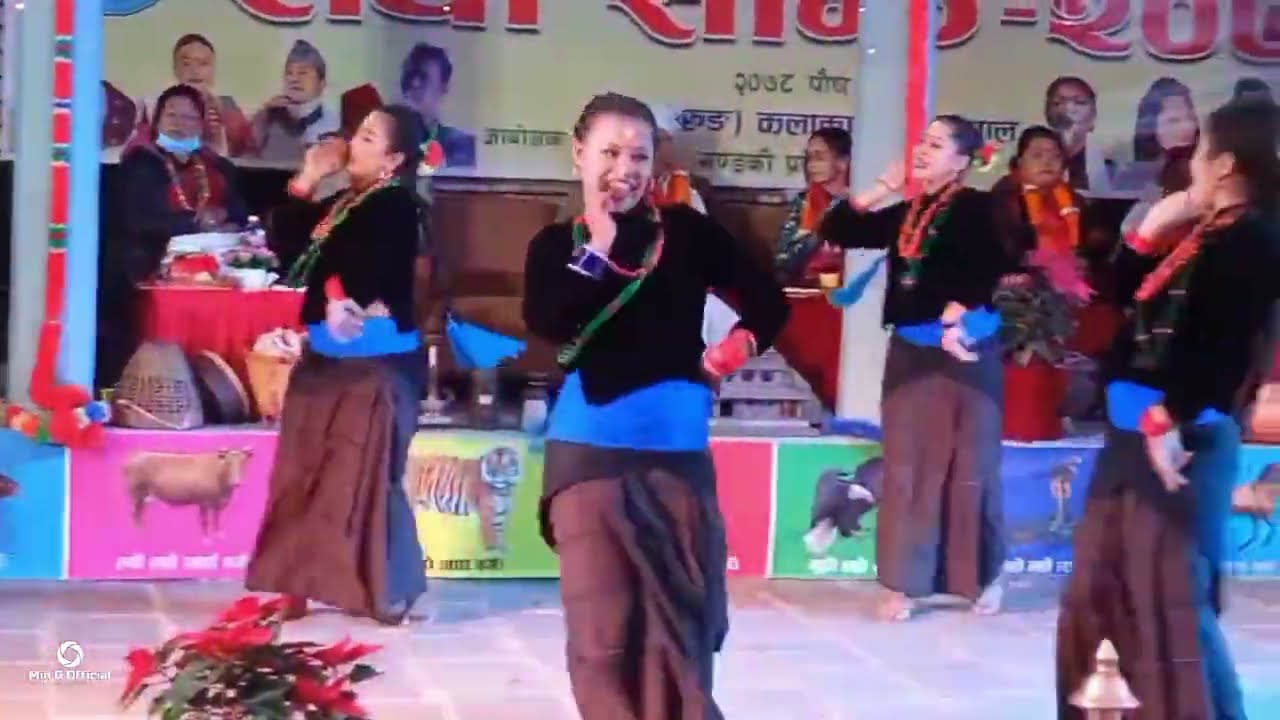 लाहुर जाने रेलैमा // #creatorsearchinsights #dance @himalisanskritikpariwarnepal @PrakashDutraj 2078