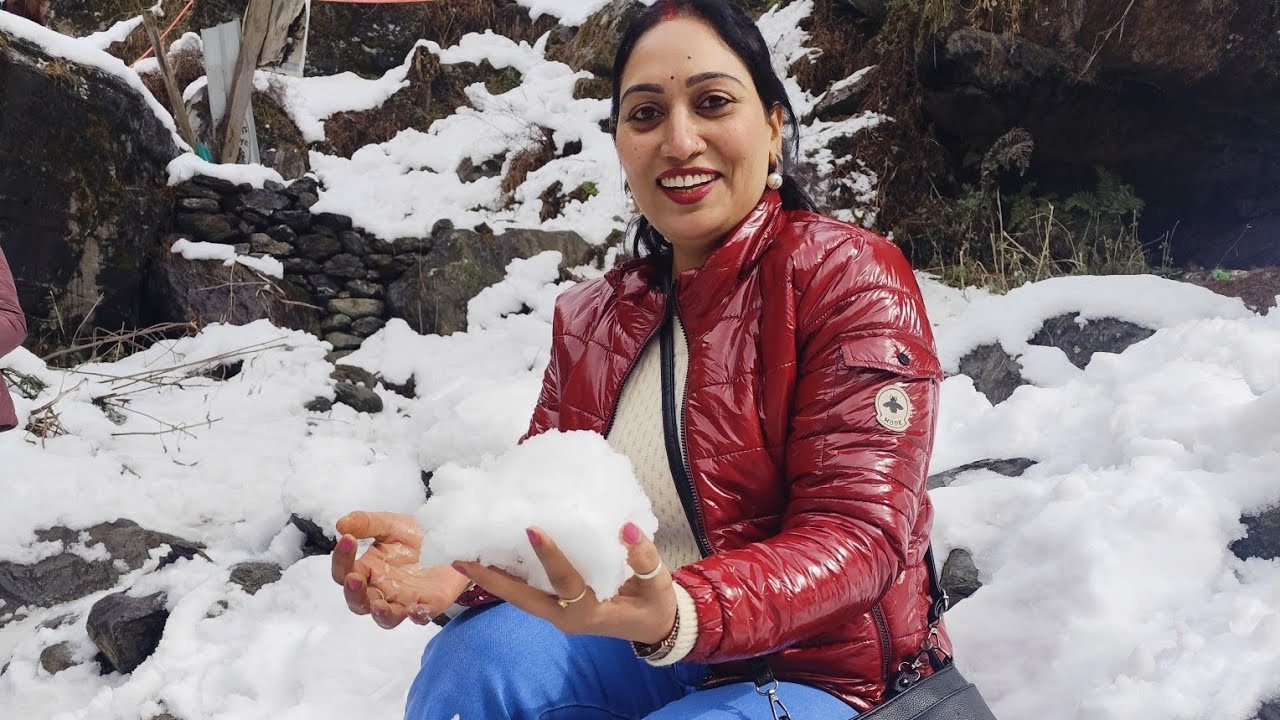 Snowfall in Kasol 🏔️ | Kasol Travel Vlog | Himachal Trip 2026 प्राकृतिक खूबसूरती 🏔️ कसोल ट्रीप 🤍❤️