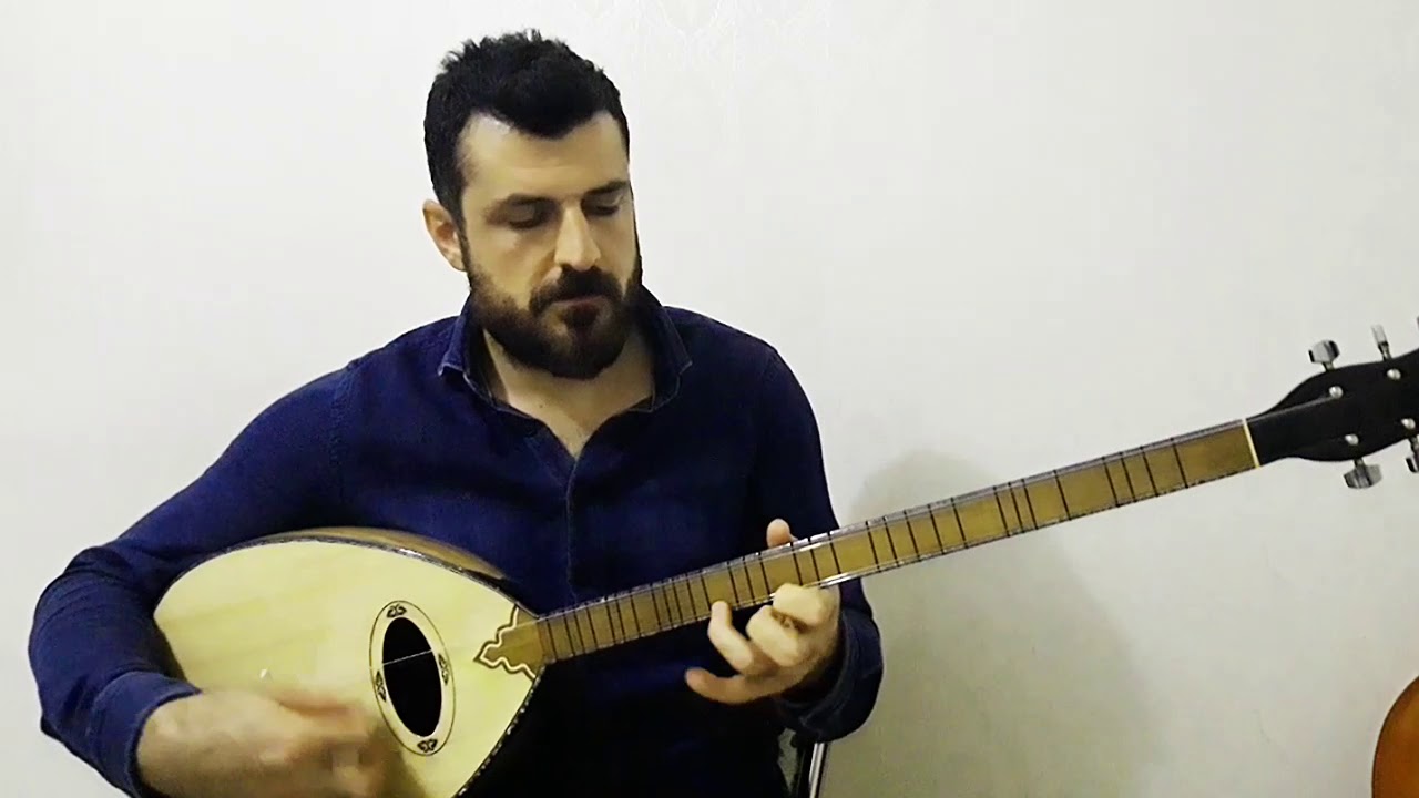 Rizgar Akan - Felek Destê Xwe Nade