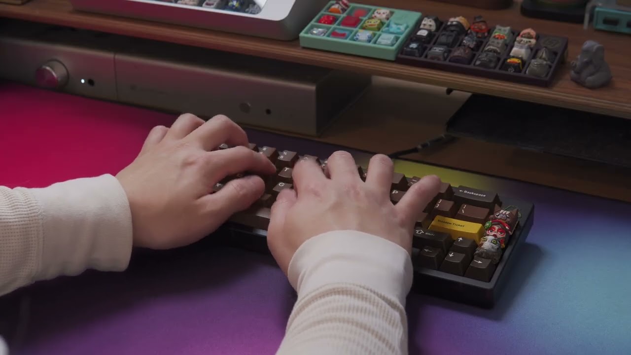 TGR GSK 910 Polycarbonate with lubed Cherry MX Browns Typing Sounds