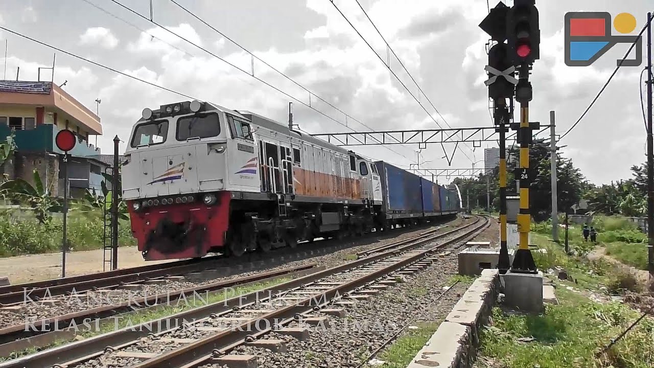 KERETA API BARANG TERPANJANG DI JAWA | Si KOTAK PANJANG KONTAINER