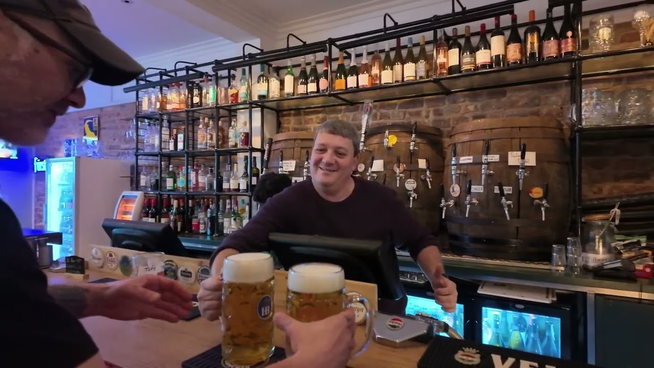 Bar 15 