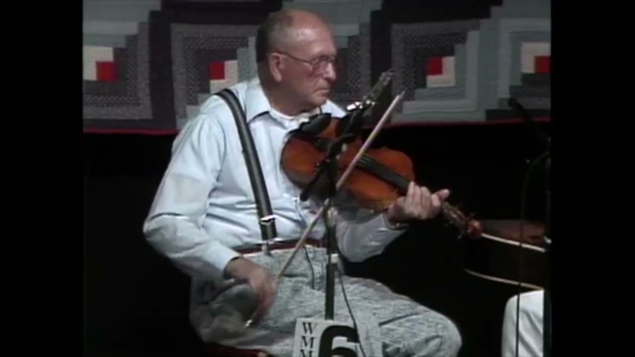 Clyde Davenport - Getting Up the Stairs