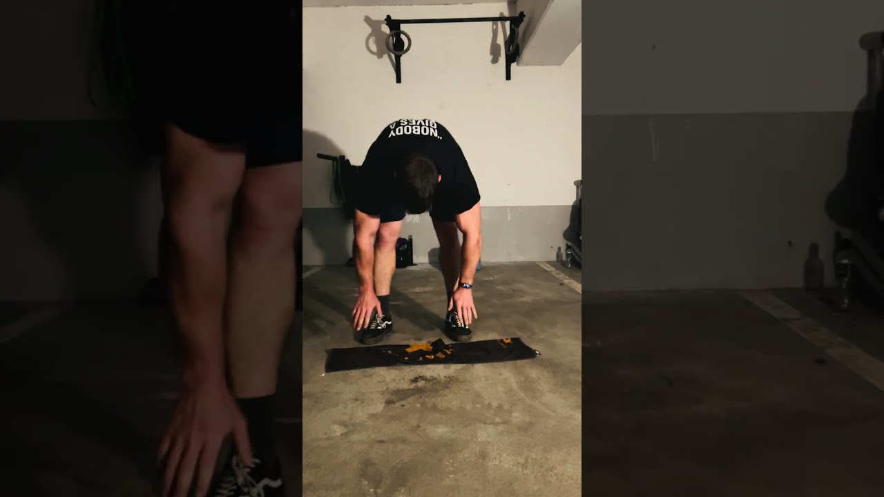Burpees 100 5pumps + 3squats in 24:36 Min✅