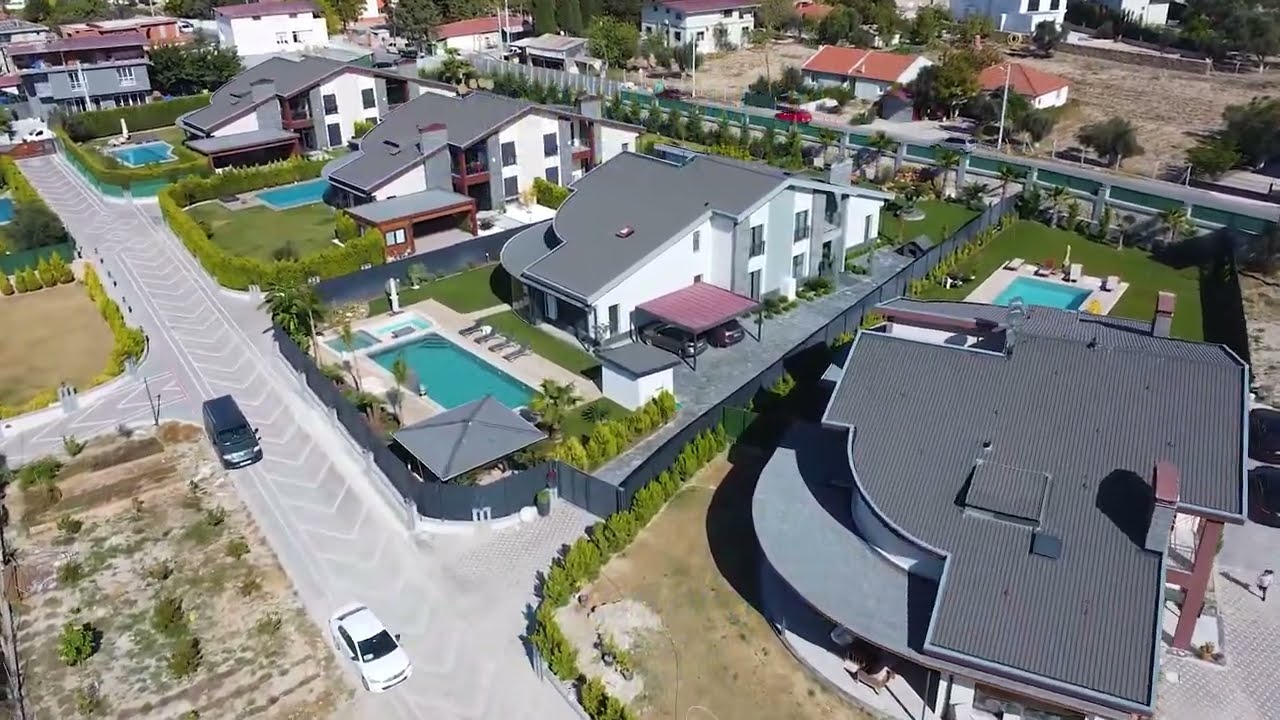 Urla, Kuş&ccedil;ular' da Ayrıcalıklı Villa