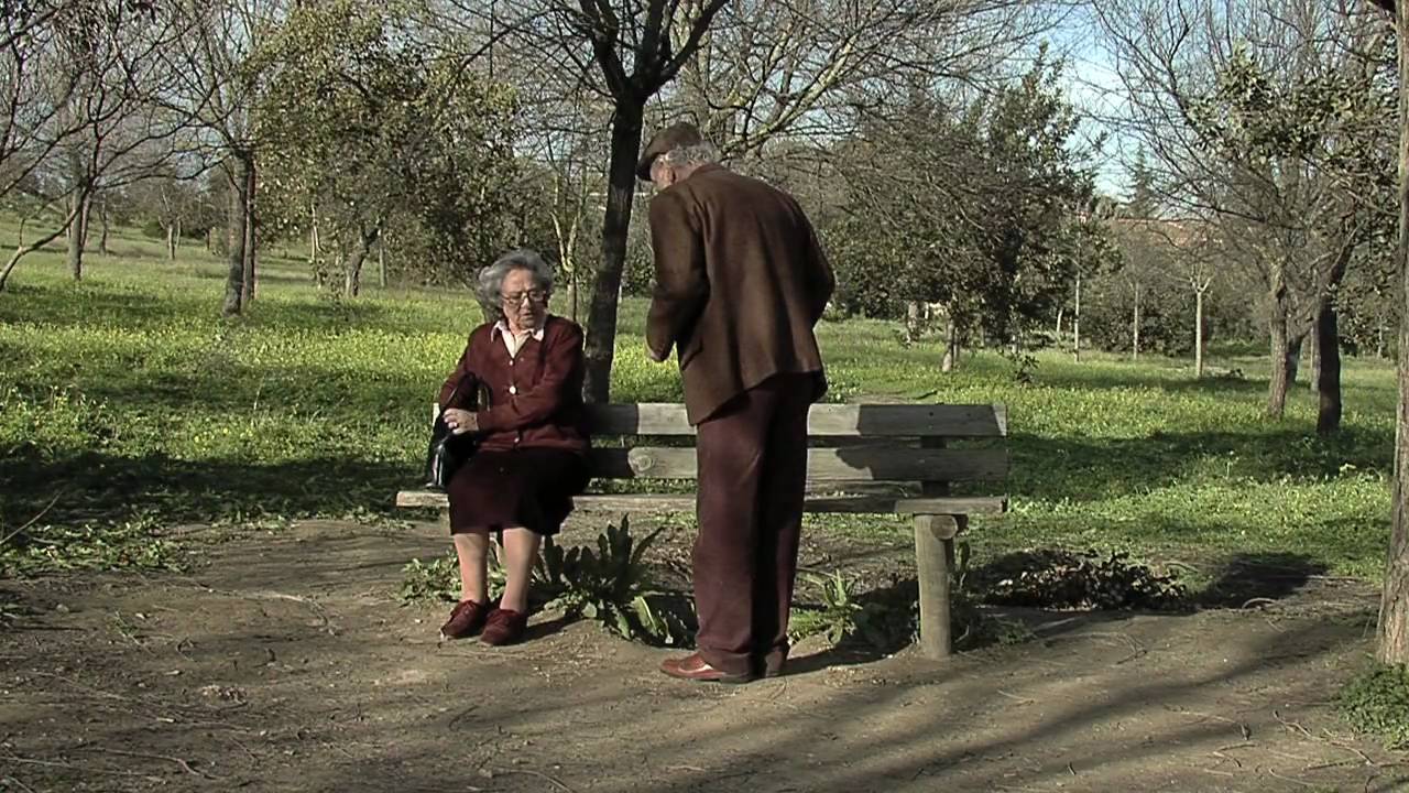 Abuelos Corto