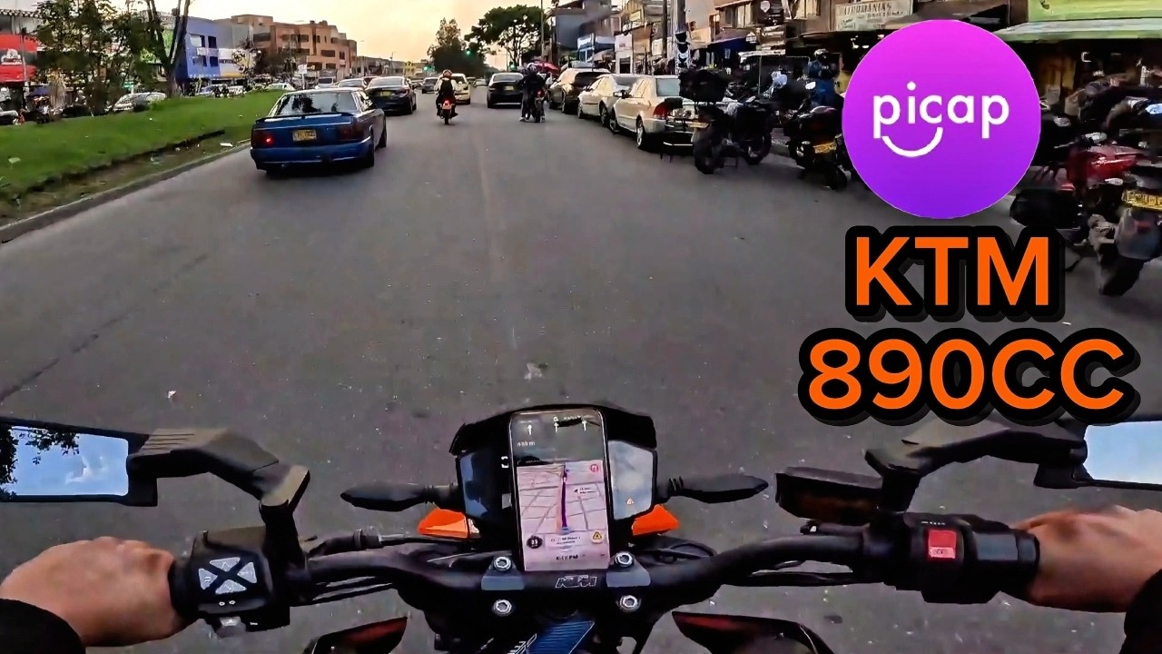 salimos con moto DE ALTO CC  a realizar servicios DE APLICACIÓN y esto paso