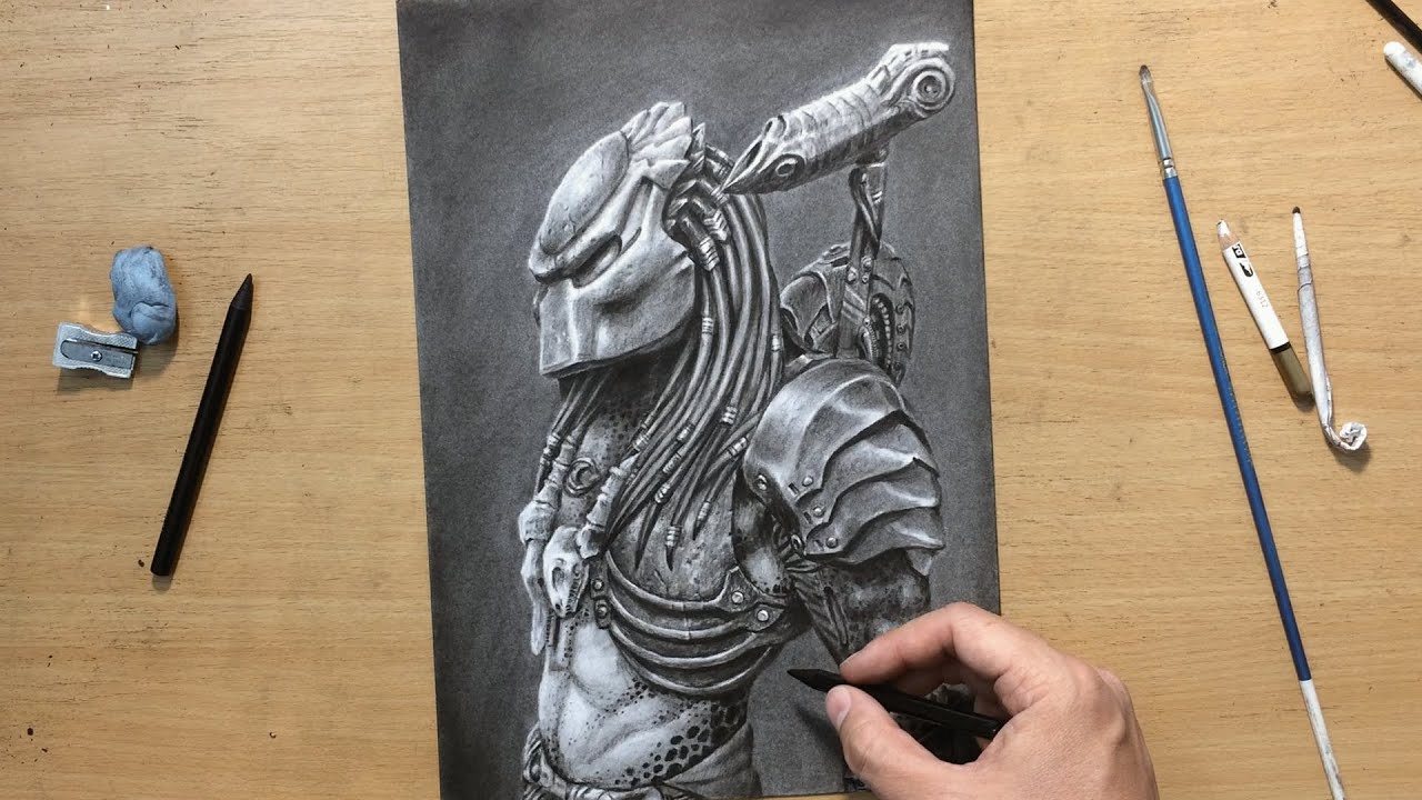 Рисунок углем «Хищник»