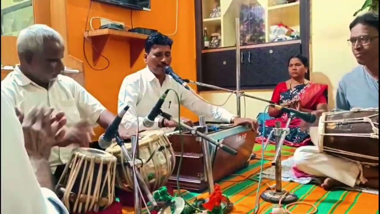 ಗುರು ಬಂದ ಹರ ಬಂದ ಶಿವ ಬಂದ||ಶ್ರೀ ರೇವಣಸಿದ್ಧೇಶ್ವರ ಭಕ್ತಿಗೀತೆ||