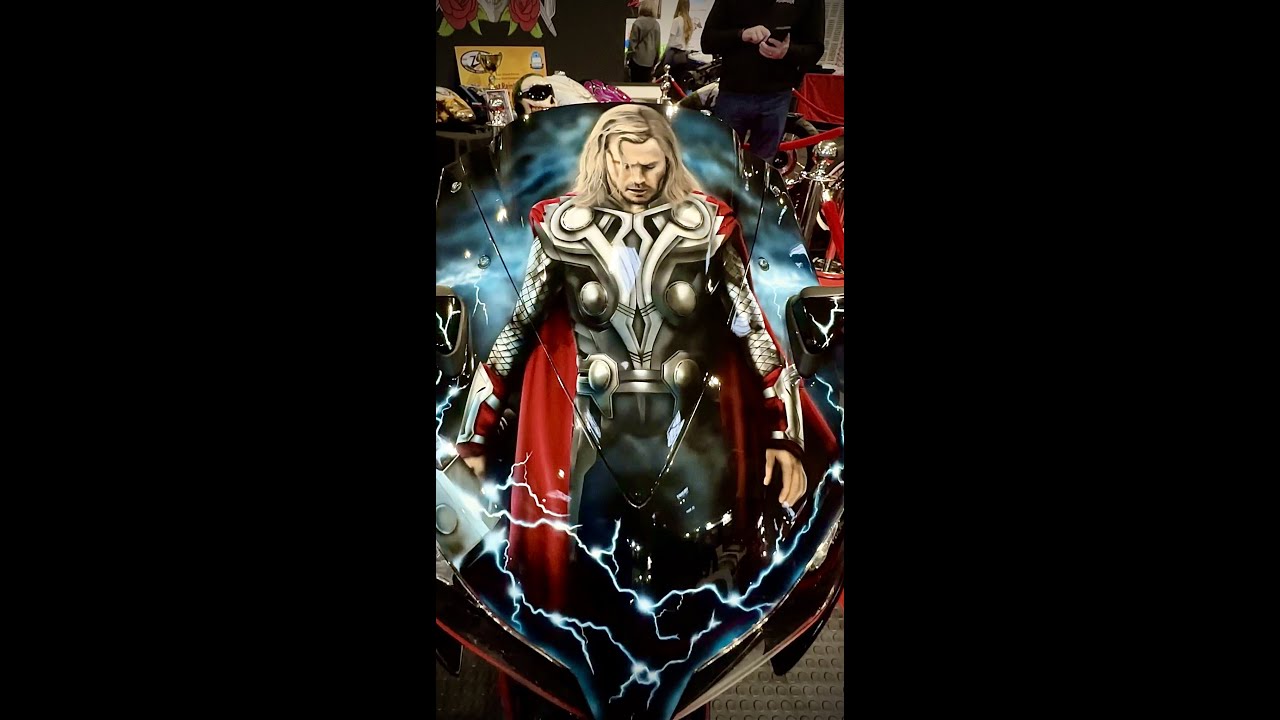 Avengers airbrush paint on motorcycle #honda #fireblade #avengers #airbrush