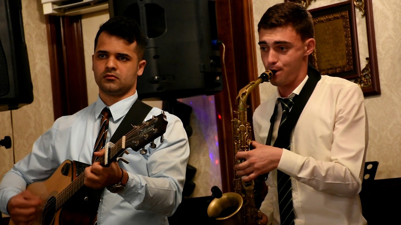 Sunt aici & Sunt numai un vas de lut - Muzică instrumentală