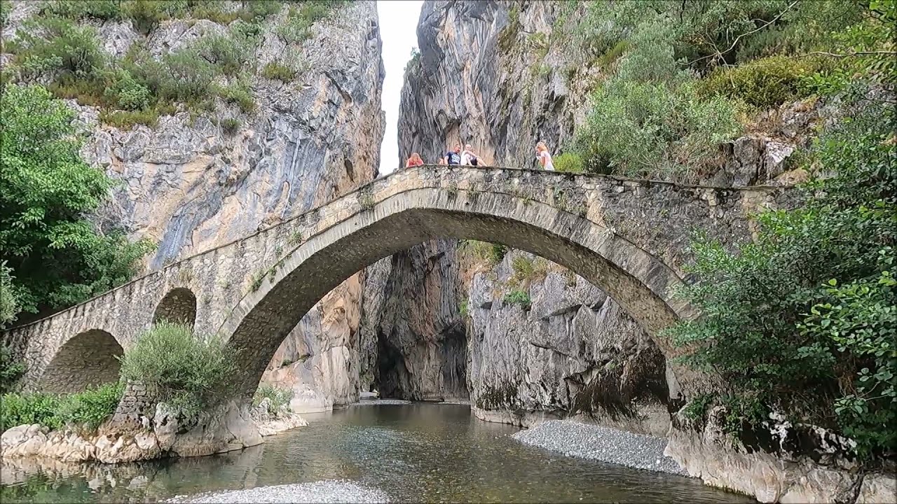 Φαράγγι και γεφύρι Πορτιτσας στα Γρεβενά Portitsa Bridge and Canyon in Grevena