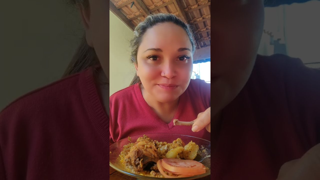 REAL MUKBANG BRASIL: #COMENDO FRANGO COZIDO COM ESCALDADO ( PIRÃO DE FARINHA DE PUBA)