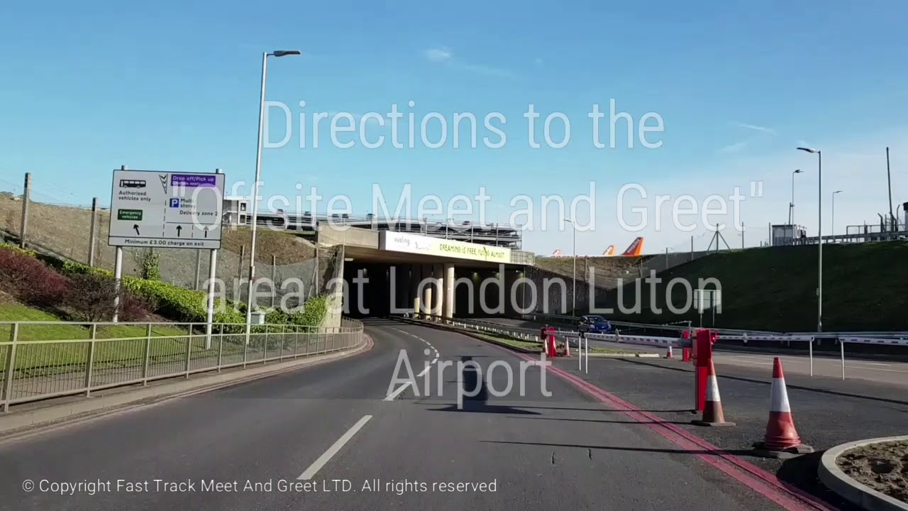 Meet and greet area at London Luton Airport - New Jan 2018