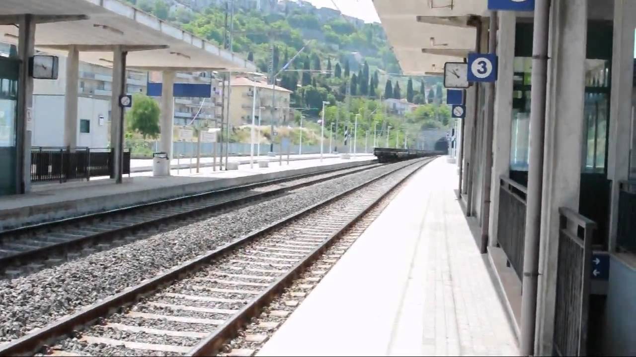 Linea Foggia - Pescara Doppio Transito a San Vito - Lanciano con Archimede in sosta (Video in HD)