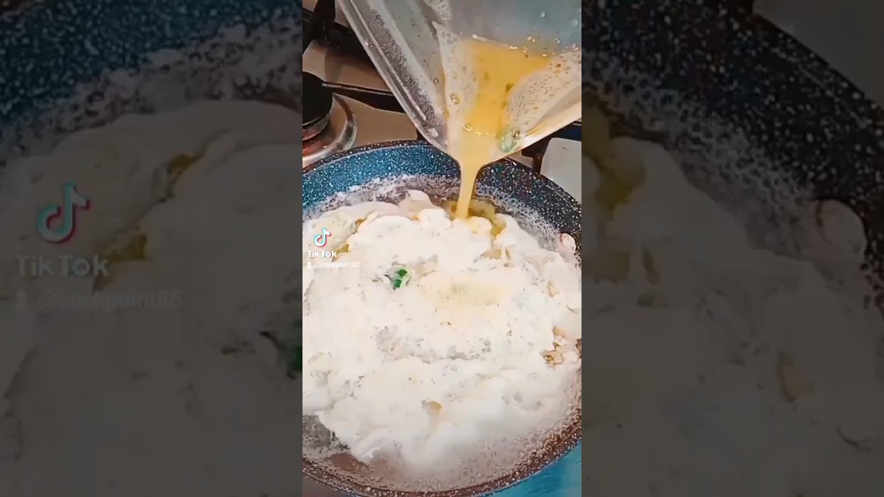 Pour the Egg mixture into the BOILING WATER ! #Shorts