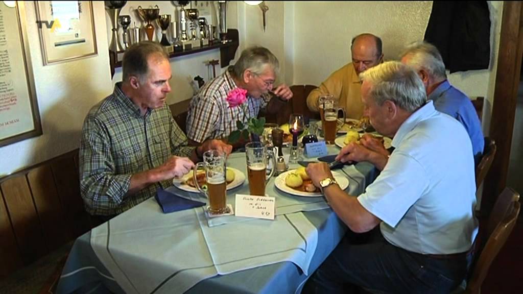 Man kennt sich hier: Das Gasthaus Löwen in Kempten ist für viele wie ein zweites Zuhause