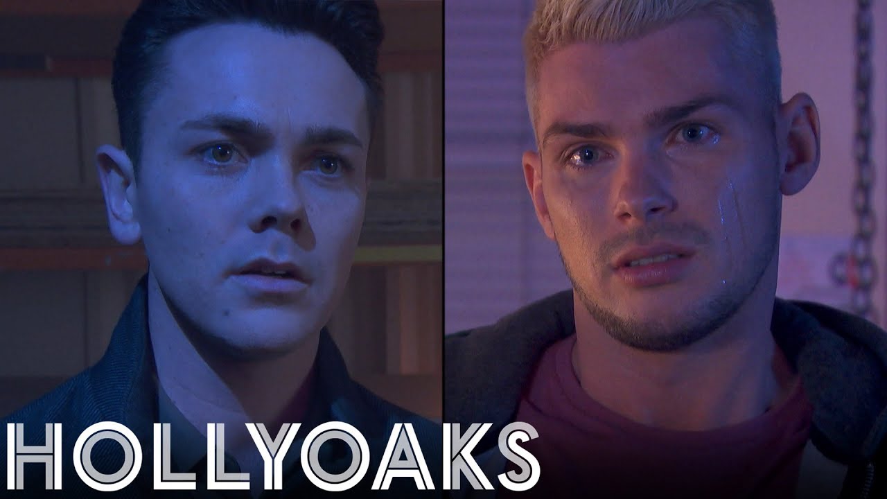 Hollyoaks: Jonny Comforts Ste