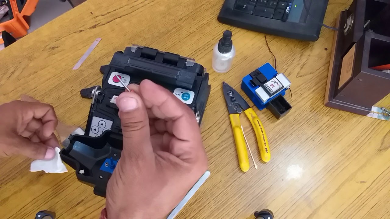 Fusion Splicing Machine Maintenance & Services