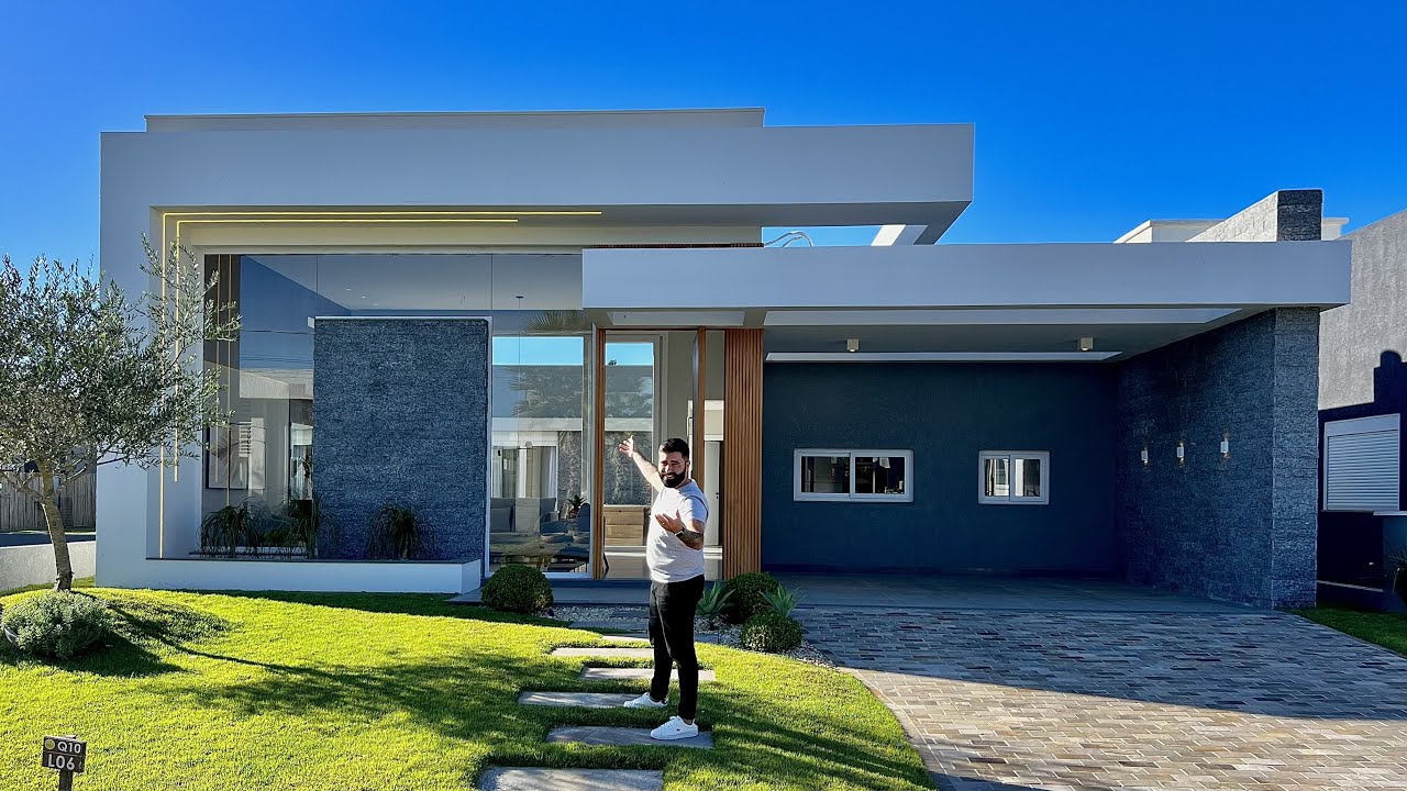 CASA LINEAR FINAMENTE DECORADA À VENDA DE PORTEIRA FECHADA NO CONDOMÍNIO DUBAI RESORT EM CAPÃO! 🤩