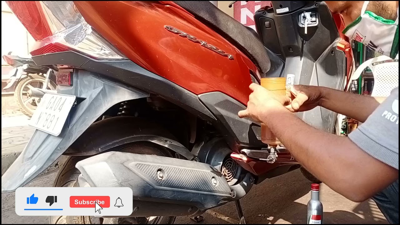 Honda Grazia || How to flush engine oil Castrol shampoo @dayanandautomobile