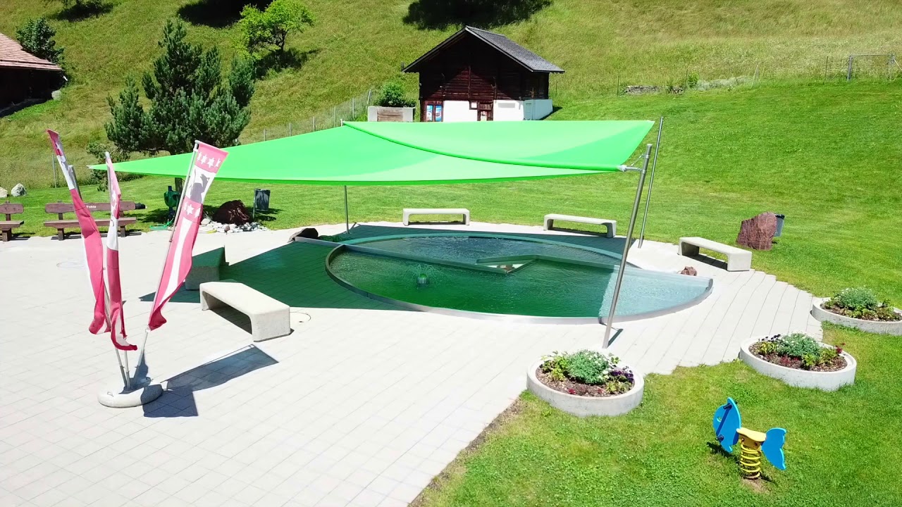 Soliday C Sonnensegel im Freibad 
