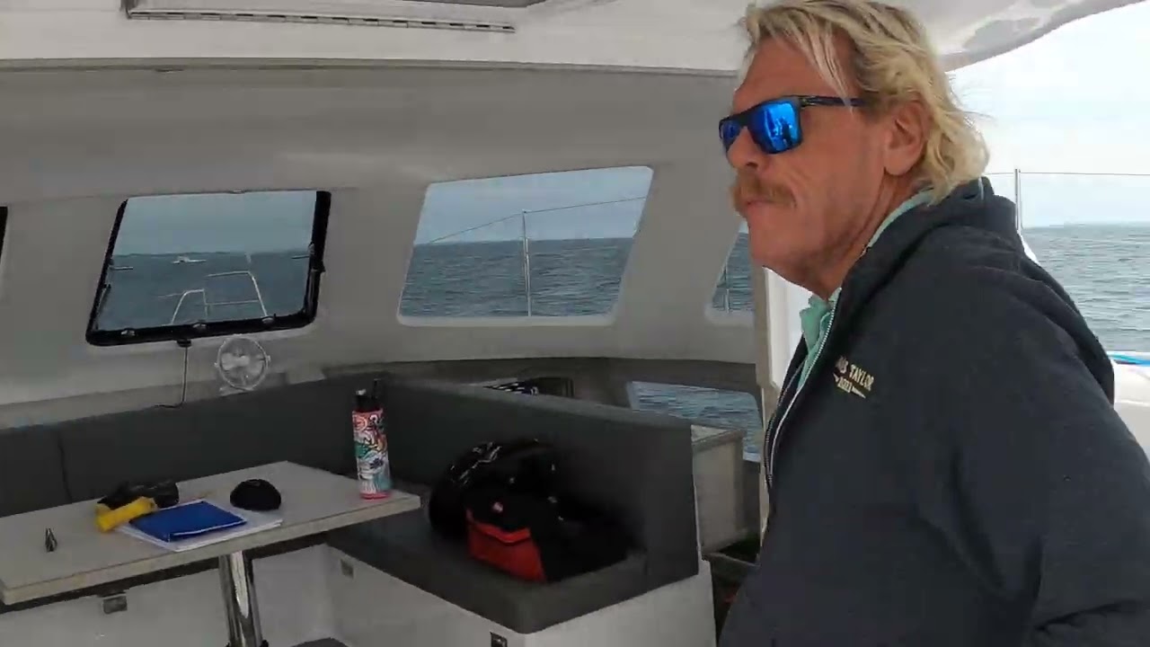 Sailing the Sea Wind 1160
