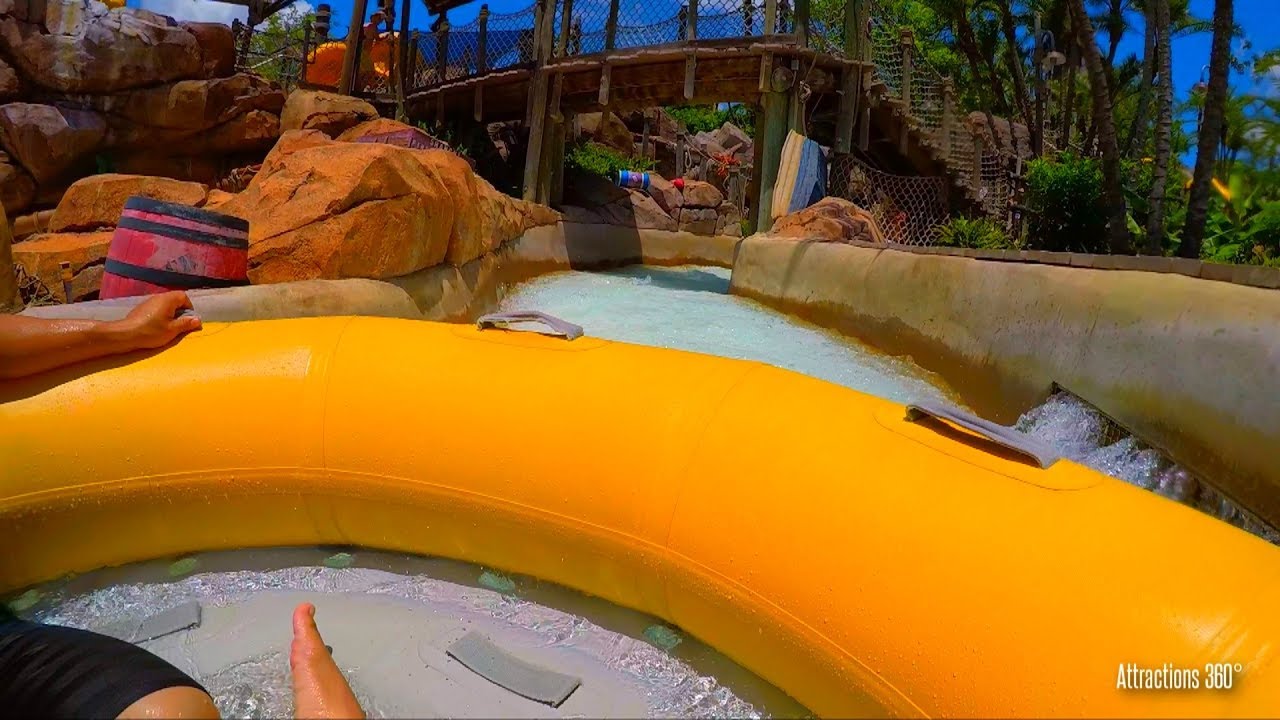 [4K] Giant Inner Tube Raft ride - Gangplank Falls - Disney Typhoon Lagoon Water Park