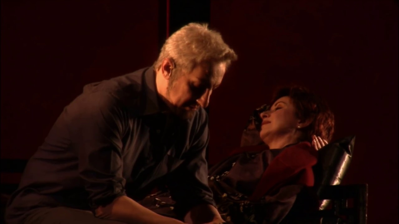 Robert Lepage's The Blue Dragon / Le Dragon Bleu