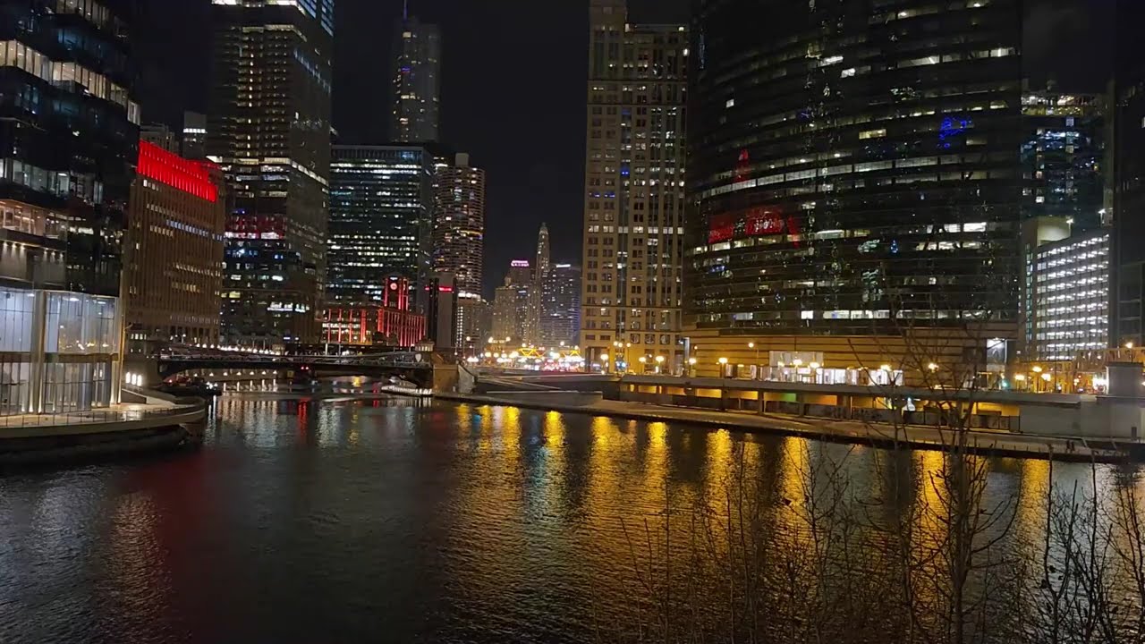 Relaxing Cityscape instrumental music Ambience Smooth Jazz Music downtown Chicago River Ambiance 4k