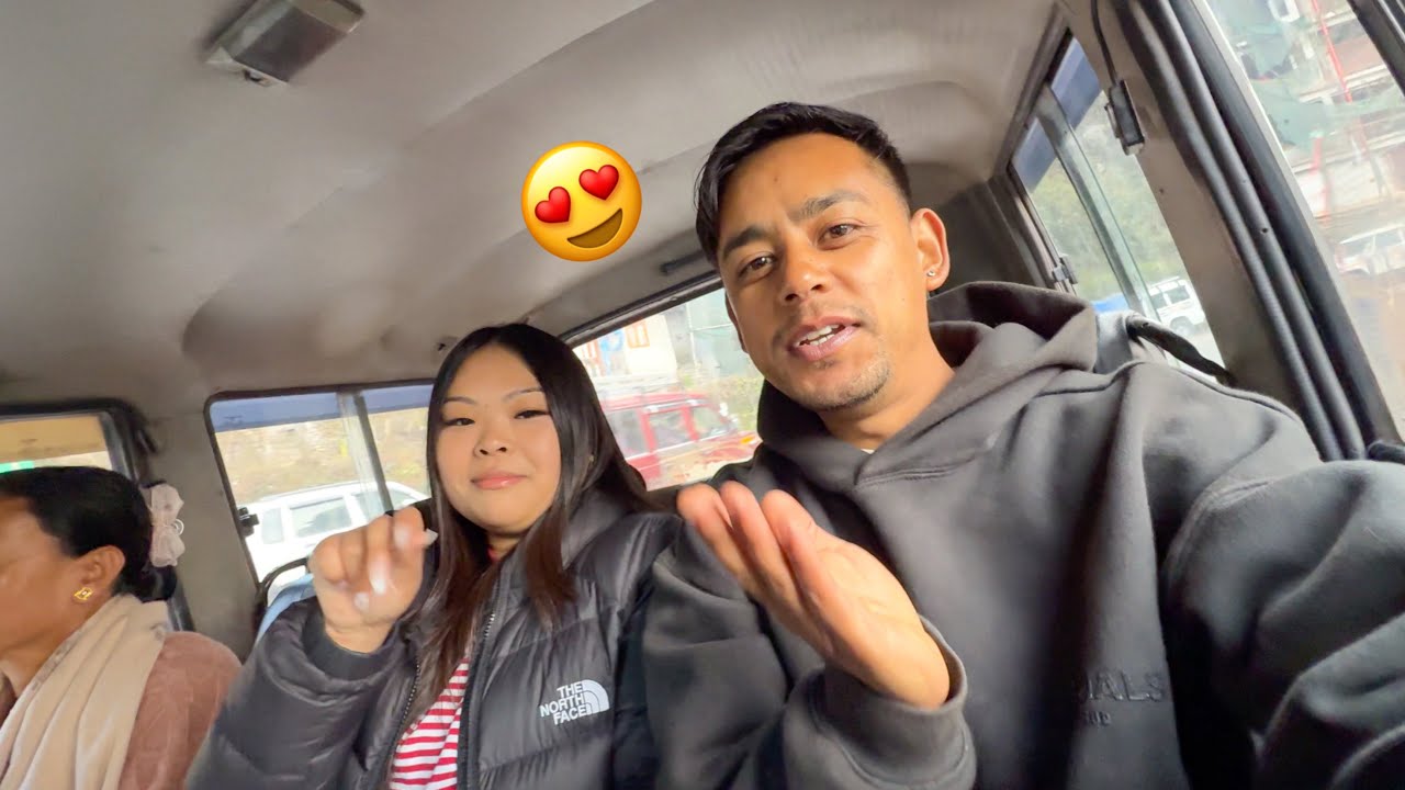 Asking For A lift in Darjeeling Town 😍