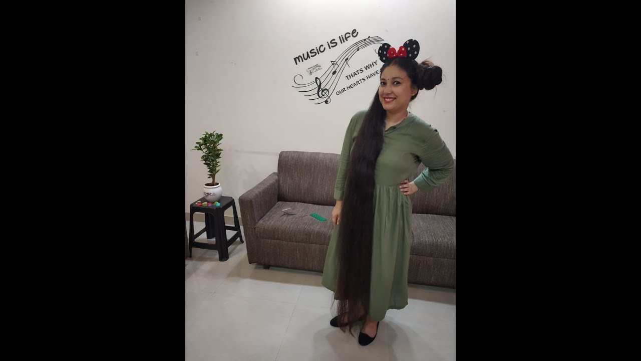 Long hair | Twin bun