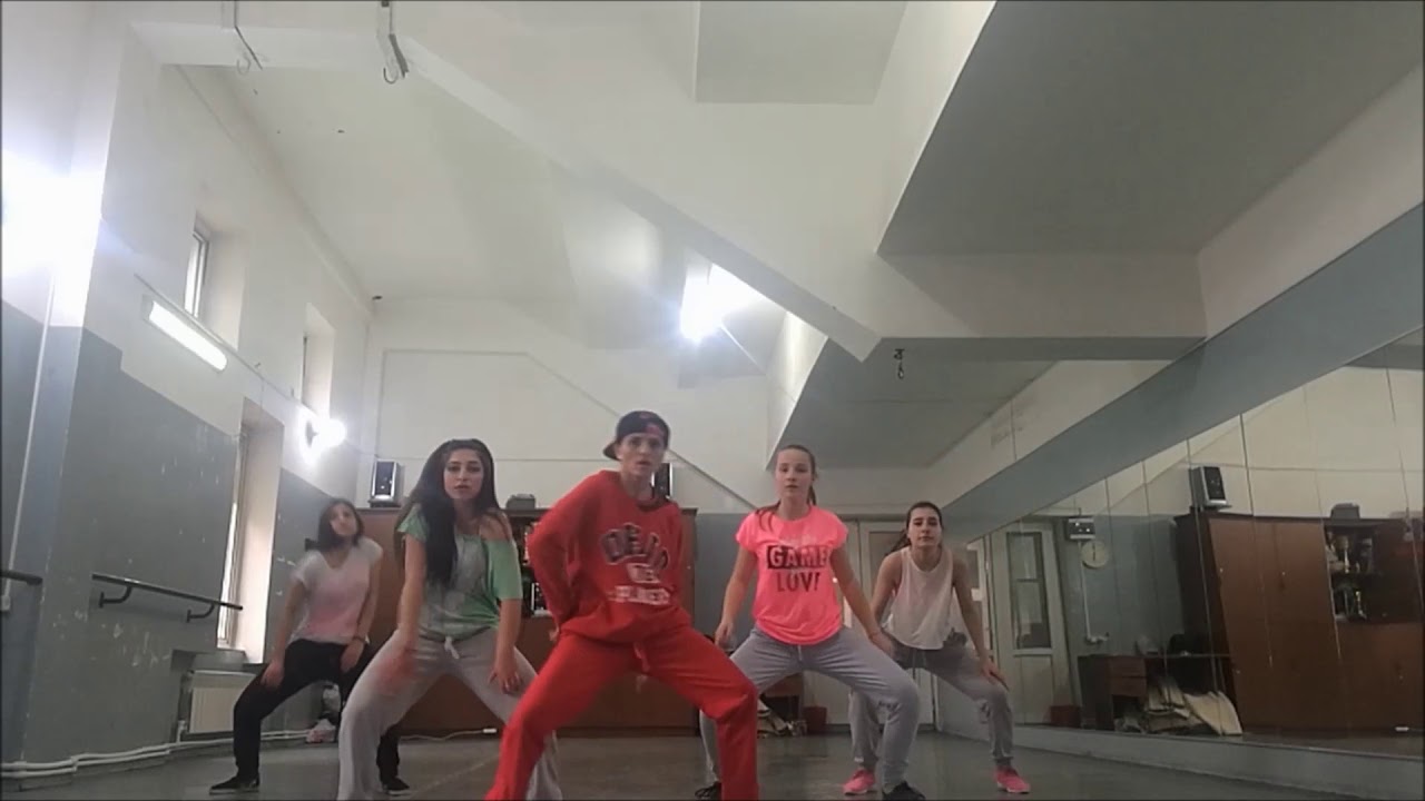 ARAI DANCE SHOW  JUST DO QAYL