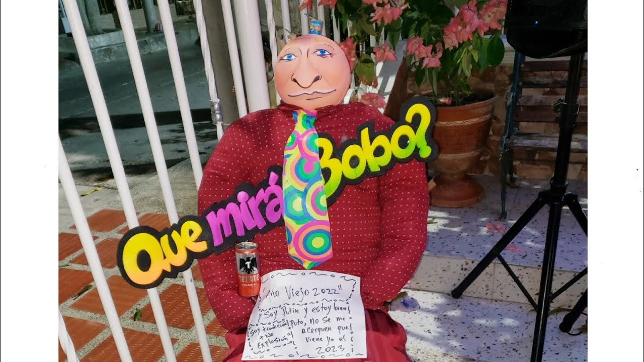 Quema Del Año Viejo 2022 / Recibiendo El Año Nuevo 2023 / Barranquilla - Colombia